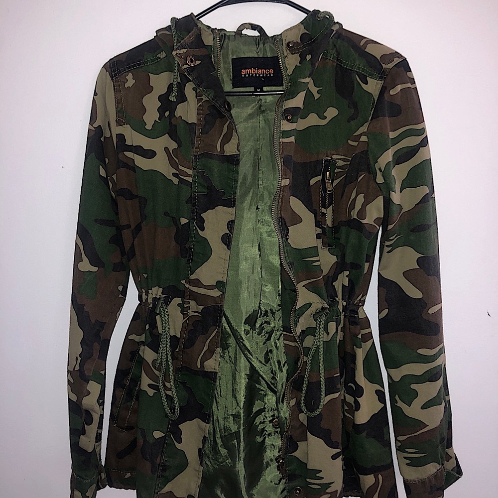 Women M Army/Camo Light Jacket